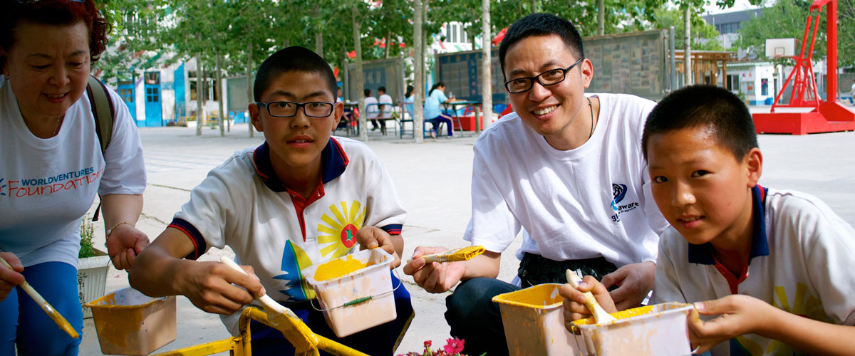 Explore our volunteer vacation destinations and discover your ideal adventure