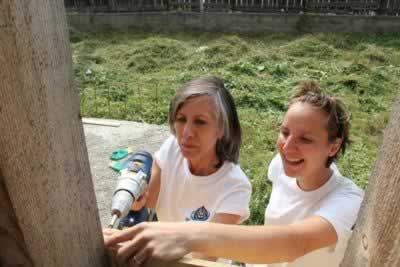 VOLUNTEER VACATION: GREAT RETIREMENT TRAVEL