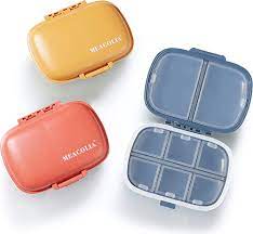 MEACOLIA 3 Pack 8 Compartments Travel Pill Organizer