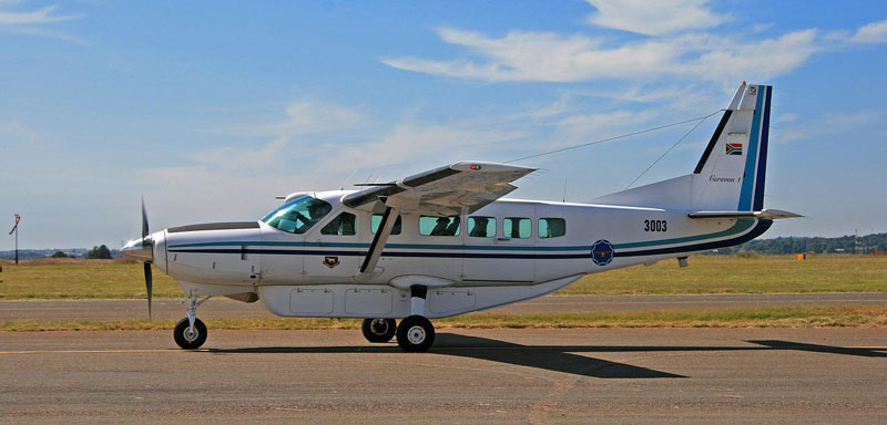 cessna caravan aircraft 2481481 1280