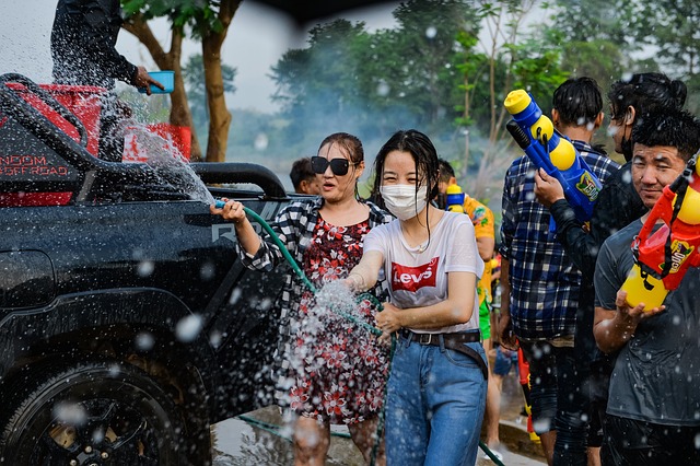 songkran 7147058 640