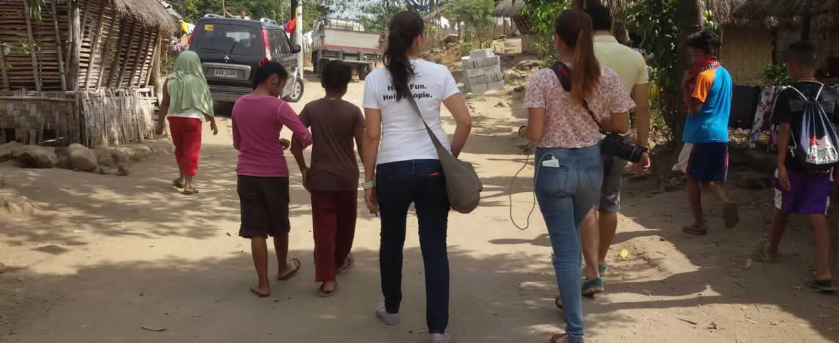 Volunteer Vacations Philippines with Globe Aware