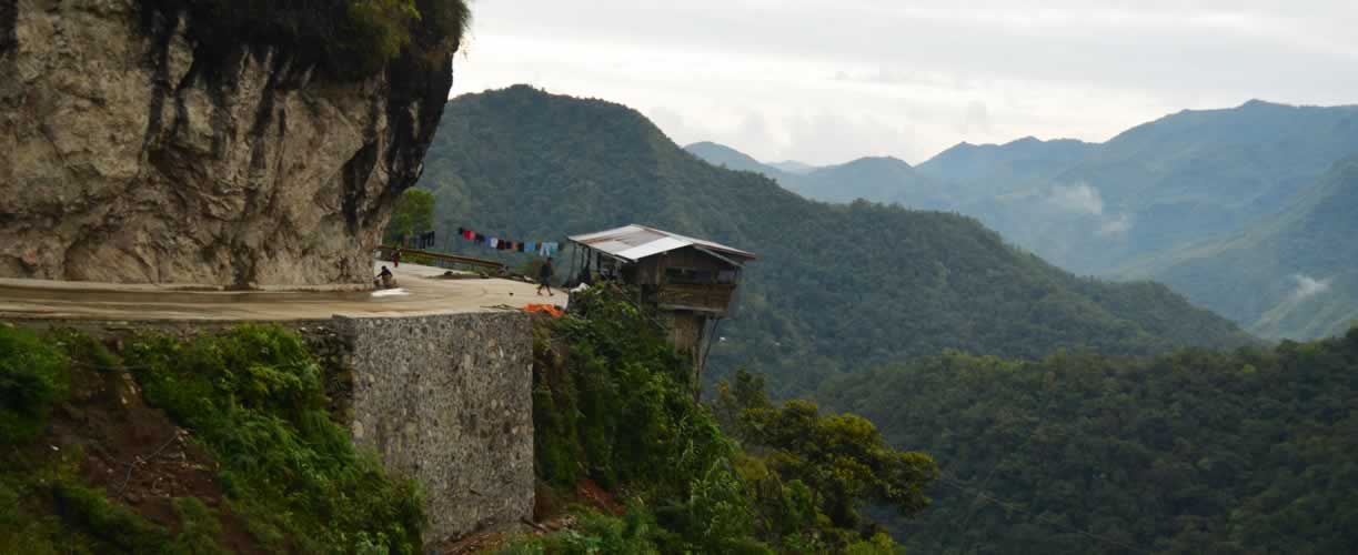 Volunteer Vacations Philippines with Globe Aware